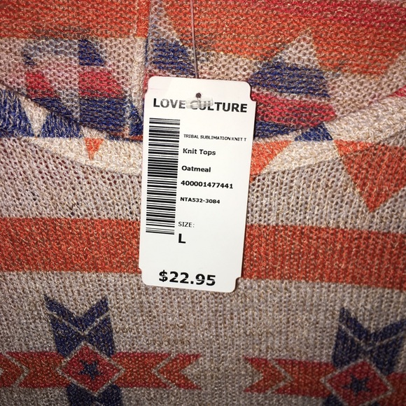 Love Culture knot top - Picture 2 of 2